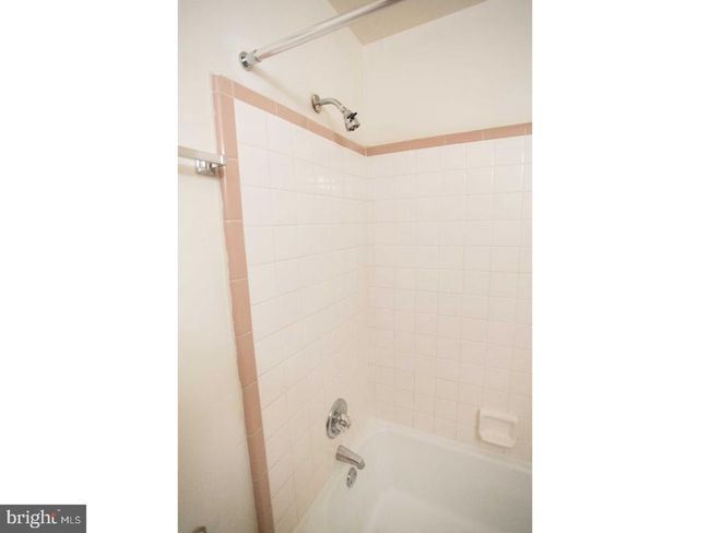 APT-1F - 729 Spruce St, Condo with 1 bedrooms, 1 bathrooms and null parking in PHILADELPHIA PA | Image 11