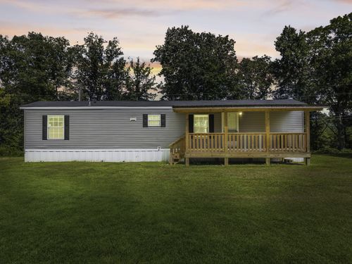 300 Short Hollow Subd Rd, Beattyville, KY, 41311-7793 | Card Image
