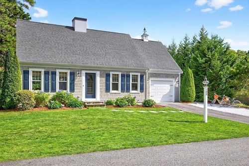 295 Pheasant Hill Cir, Cotuit, MA, 02635-2547 | Card Image