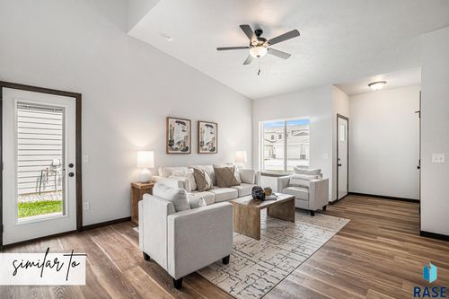 3400 S Jerome Pl Place, Sioux Falls, SD, 57106 | Card Image