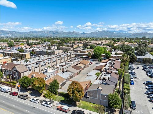 8-9158 Van Nuys Blvd, Panorama City, CA, 91402-6069 | Card Image