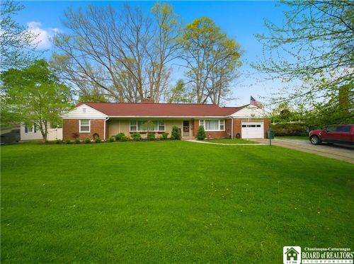 133 E Virginia Blvd, Jamestown, NY, 14701-8341 | Card Image