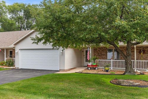 b-2770 Havenwood Drive, OSHKOSH, WI, 54902 | Card Image