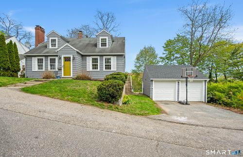 34 Harland Pl, Norwich, CT, 06360-2404 | Card Image