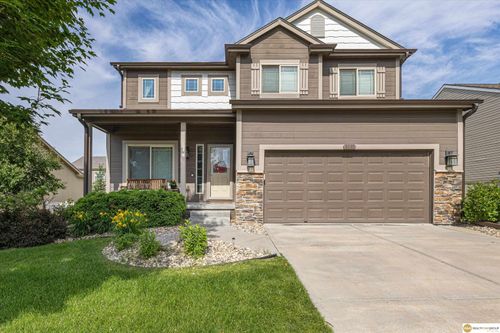 8820 N 156 Avenue, Bennington, NE, 68007 | Card Image