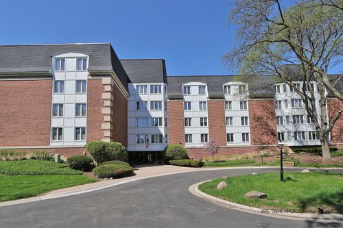 318-175 Lake Blvd, Buffalo Grove, IL, 60089-4387 | Card Image