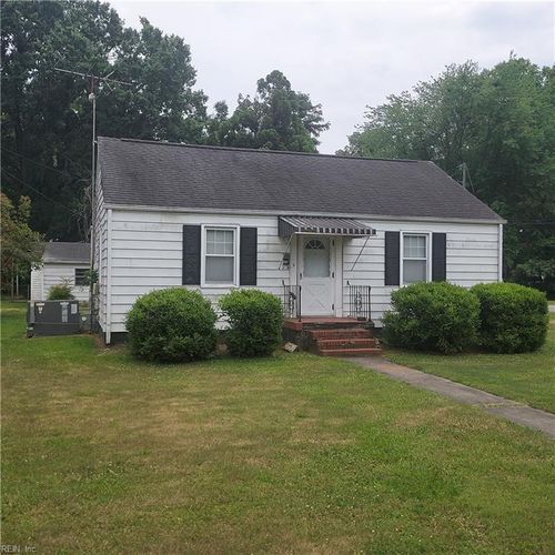 616 Brewer Street, Newport News, VA, 23605 | Card Image