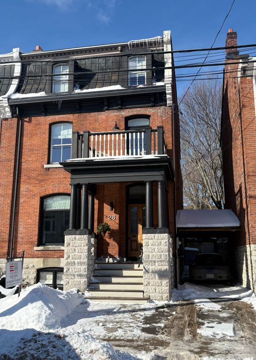 28 Wellington St, Kingston, ON, K7L3C1 | Card Image