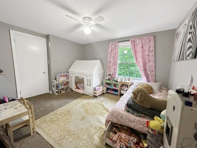 217 S Shady Ave, Condo with 3 bedrooms, 1 bathrooms and 1 parking in Houston PA | Image 16