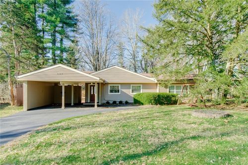 1328 Shawnee Drive, Yellow Springs Vlg, OH, 45387 | Card Image