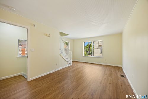 1-11 Mcclintock St, New Britain, CT, 06053-2987 | Card Image