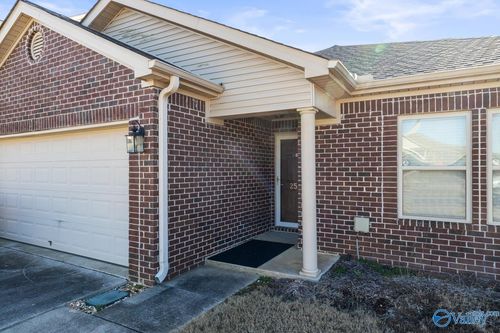 2515 First Hill Cir Sw, Huntsville, AL, 35803-3441 | Card Image