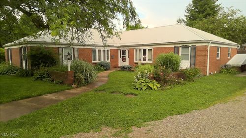 231 Lawrence Street, Bellevue, OH, 44811 | Card Image