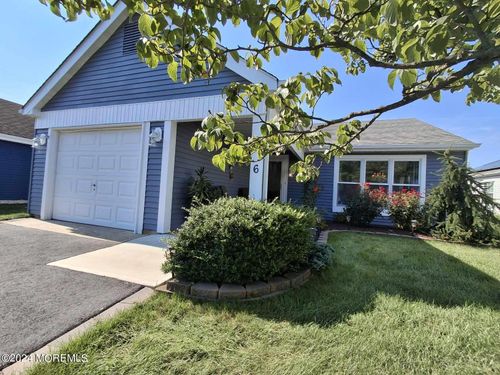 6 Harrogate Ln, Manchester, NJ, 08759-6817 | Card Image