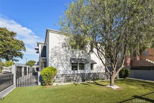 1-5334 Cleon, North Hollywood, CA, 91601 | Card Image
