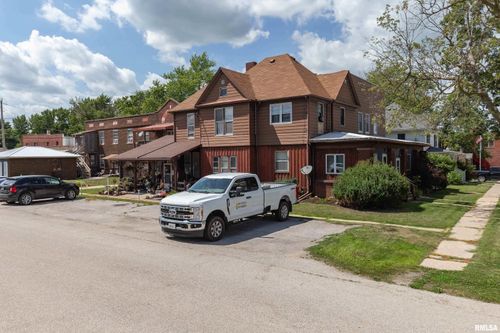 306 W 2nd St, Annawan, IL, 61234-7772 | Card Image
