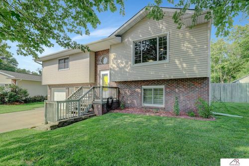 740 Goldenrod Ct, Crete, NE, 68333-3500 | Card Image