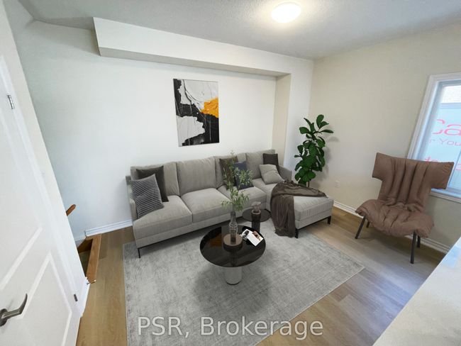 7 - 485 Beresford Path, House attached with 2 bedrooms, 2 bathrooms and 1 parking in Oshawa ON | Image 10