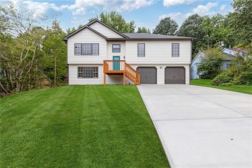 695 Josh Ln, Lawrenceville, GA, 30045-3151 | Card Image