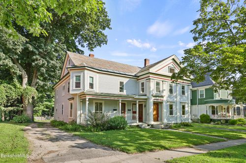 10 Summer St, Adams, MA, 01220-1926 | Card Image