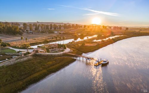 6614 Lakeville Hwy, Petaluma, CA, 94954-9256 | Card Image