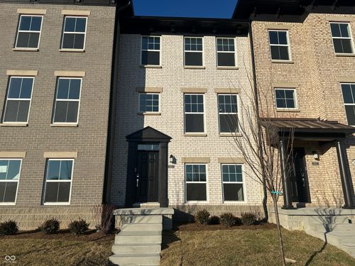 4923 Gilet Dr, Noblesville, IN, 46062-7918 | Card Image