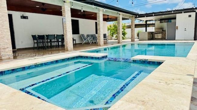 16210 Sw 97 Th Ct, House other with 4 bedrooms, 4 bathrooms and null parking in Miami FL | Image 5
