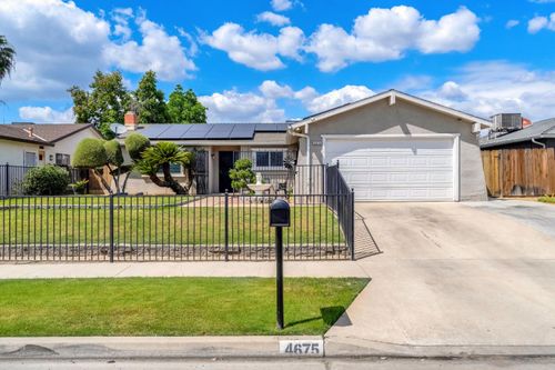 4675 E Belgravia Avenue, Fresno, CA, 93725 | Card Image