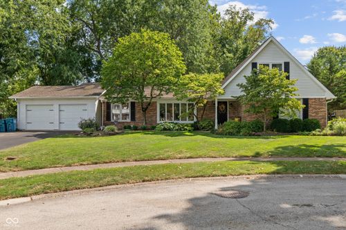 128 1st Ct, Carmel, IN, 46033-1942 | Card Image
