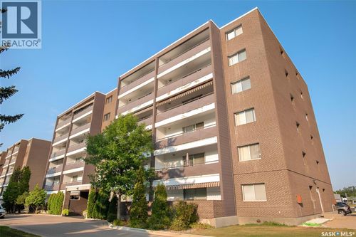203-4615 Rae St, Regina, SK, S4S3B2 | Card Image