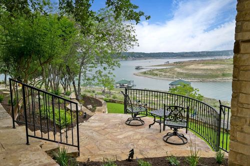 1333 Osprey Ridge Loop, Lago Vista, TX, 78645-8019 | Card Image
