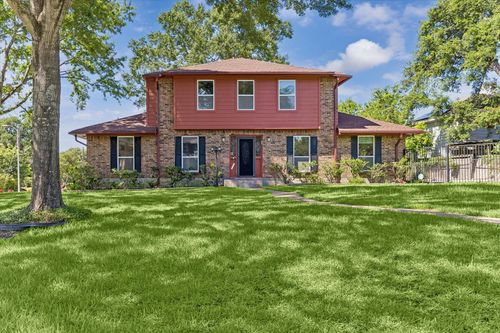 3232 Parkwood Dr, Houston, TX, 77021-1137 | Card Image
