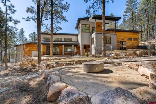 884 Edgemont Highlands Dr, Durango, CO, 81301-7836 | Card Image