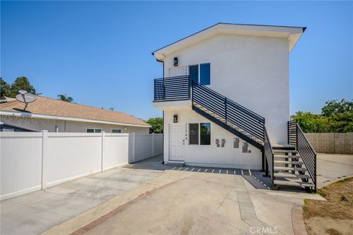 11746 De Garmo Ave, San Fernando, CA, 91340-2209 | Card Image