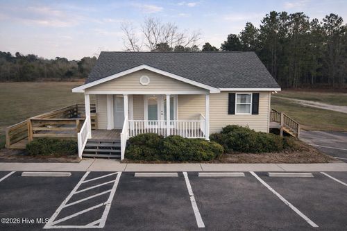 10145 Mccoll Rd, Laurinburg, NC, 28352-1239 | Card Image