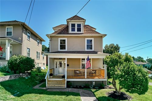 506 College Ave, Beaver, PA, 15009-1922 | Card Image