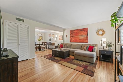 6408 Bordeaux Ave, Dallas, TX, 75209-5704 | Card Image