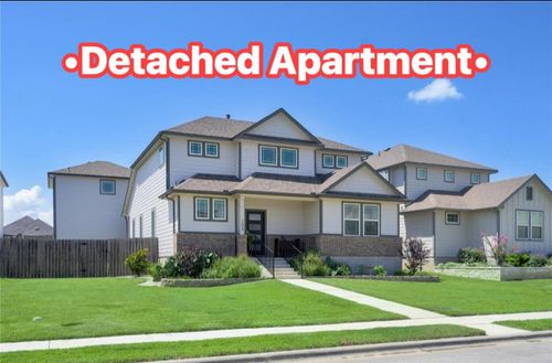 208 Garner Dr, Kyle, TX, 78640-2786 | Card Image