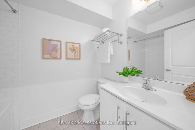 59 Furrow Lane, House attached with 3 bedrooms, 3 bathrooms and null parking in Etobicoke ON | Image 20