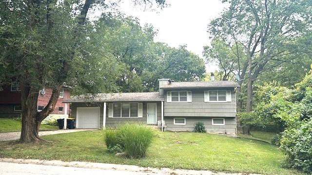 Winter Ave, Kansas City, MO 64152