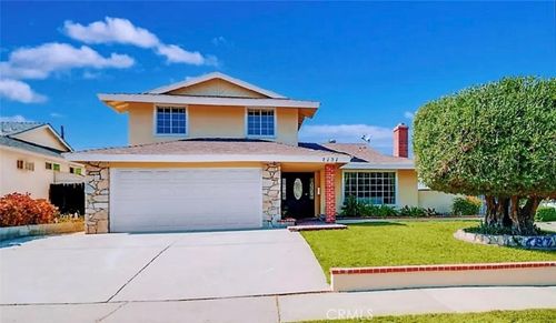 2101 Eadbury Ave, Rowland Heights, CA, 91748-4031 | Card Image