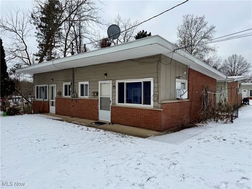 2364-2362 Newton St, Akron, OH, 44305-3971 | Card Image