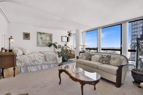 apt-1907-5415 N Sheridan Rd, Chicago, IL, 60640-1972 | Card Image