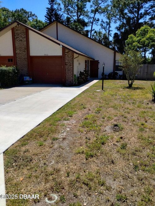 962 Stonybrook Cir, Port Orange, FL, 32127-4937 | Card Image