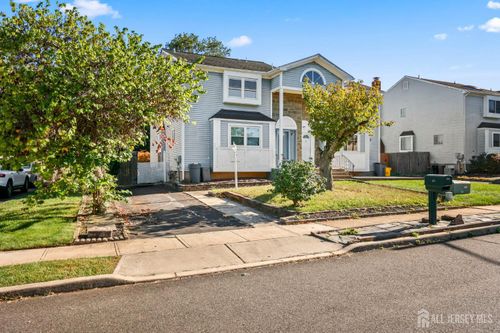 45 Hannah Dr, Dayton, NJ, 08810-1366 | Card Image