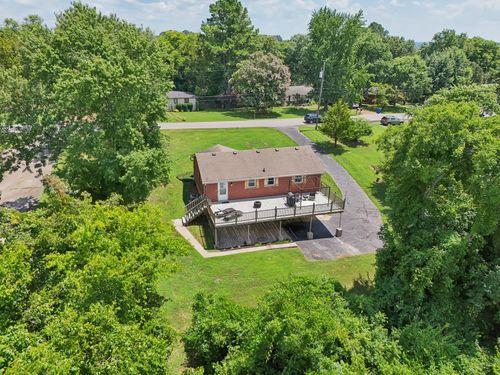 606 Elba Dr, Goodlettsville, TN, 37072-3419 | Card Image