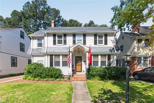 6127 Rolfe Ave, Norfolk, VA, 23508-1025 | Card Image