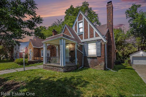 19551 Imperial Hwy, Redford, MI, 48240-1350 | Card Image