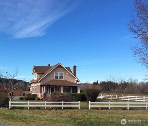 20016 Orville Rd E, Orting, WA, 98360-9738 | Card Image
