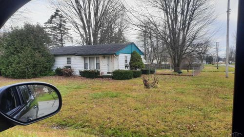 2570 Iowa, Bridgeport Charter Township, MI, 48722 | Card Image